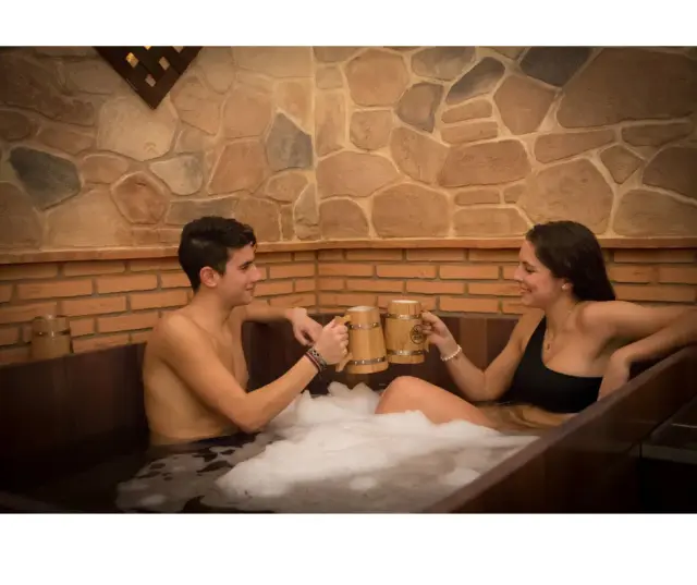 Why beer baths will be your beauty secret? | Beer Spa Spain